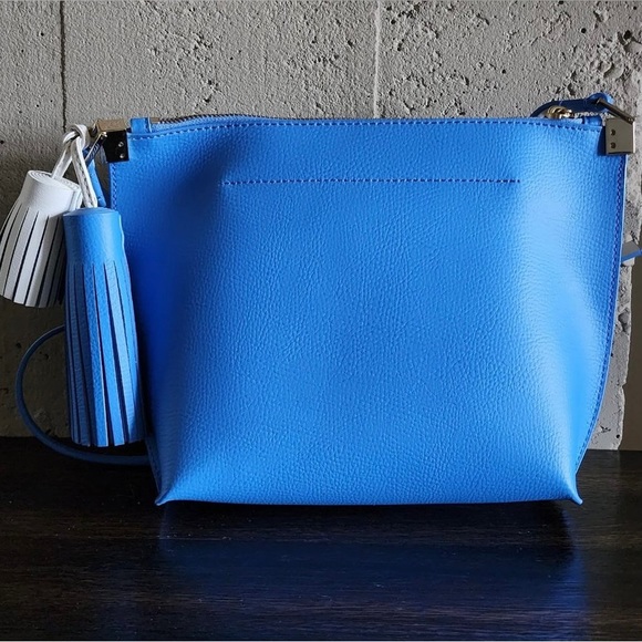 Authenticated Kate Spade Foster Court Pebble Blue Crossbody Bag - Picture 5 of 13